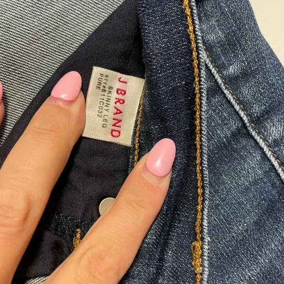 Size 26 JBRAND low rise skinny  jeans - Picture 3 of 4